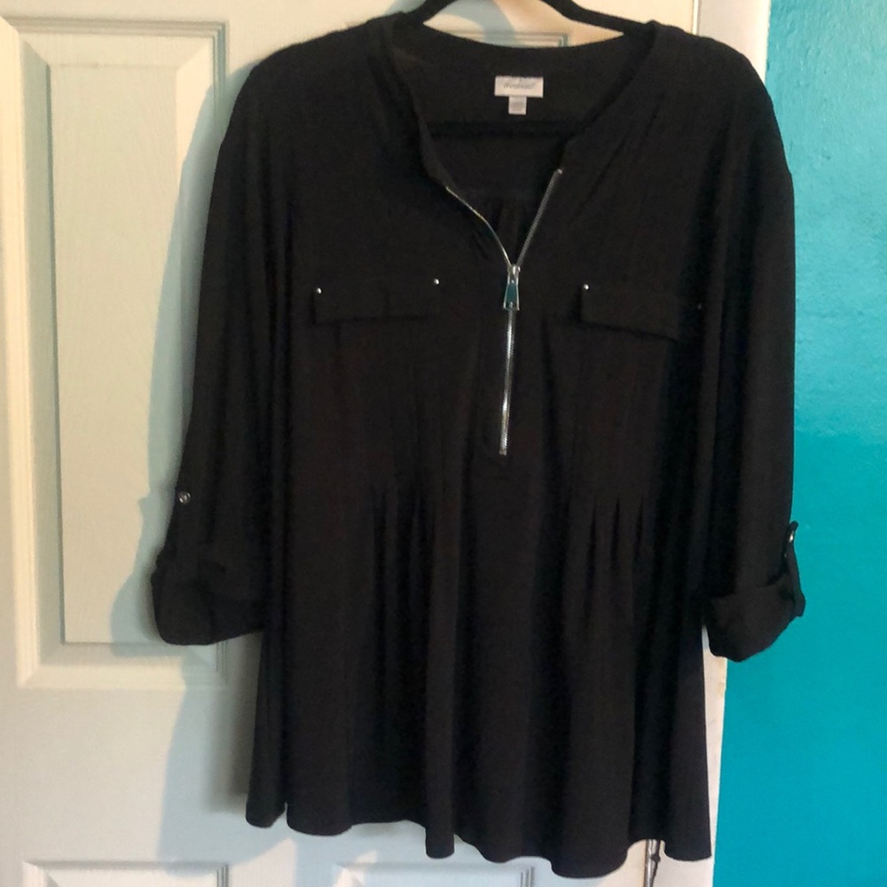 Black 3/4 sleeve blouse